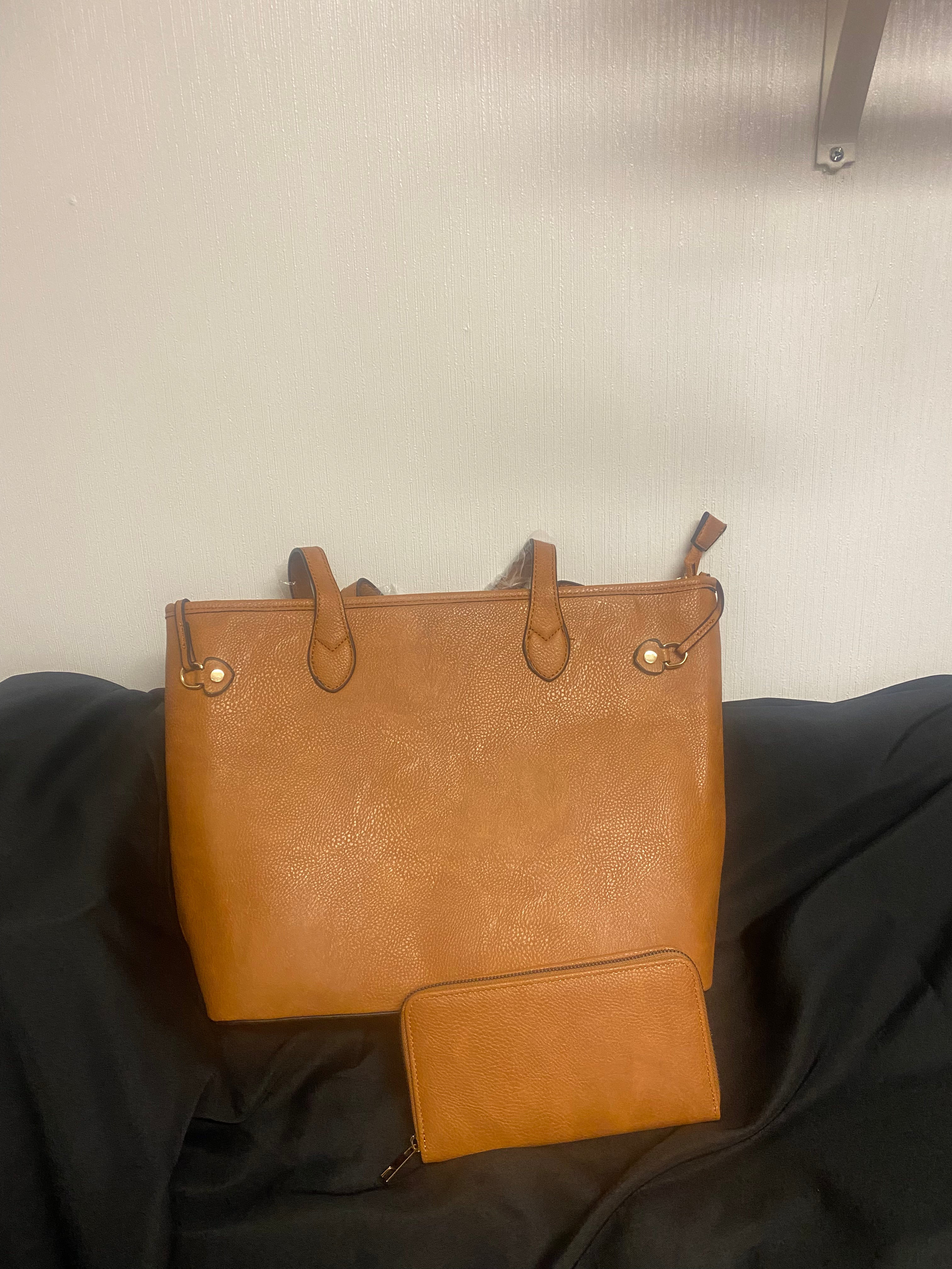 brown 2 piece bag wallet set